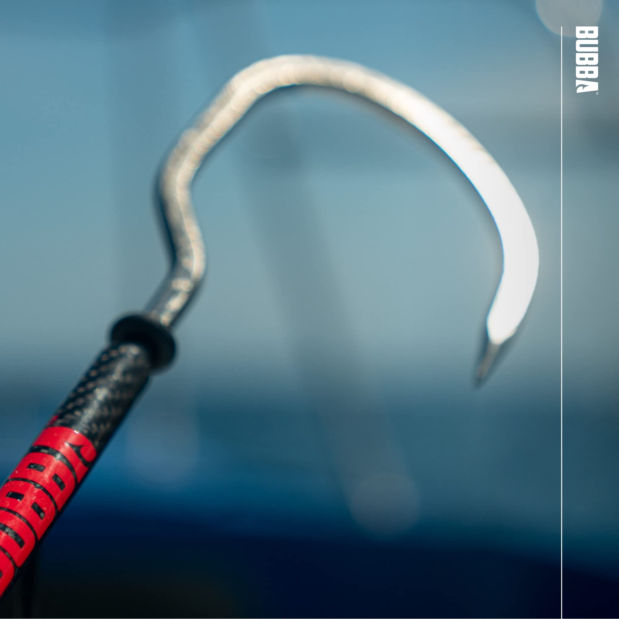 BUBBA 5 Foot Gaff with 3 Inch Stainless Steel Offset Hook, Non-Slip Grip Handles and Carbon Fiber Shaft for Fishing, Boating and Outdoors - Image 6